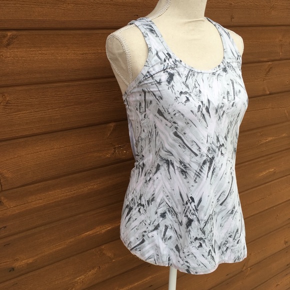 Athleta open back tank Sz.XS - Picture 2 of 5